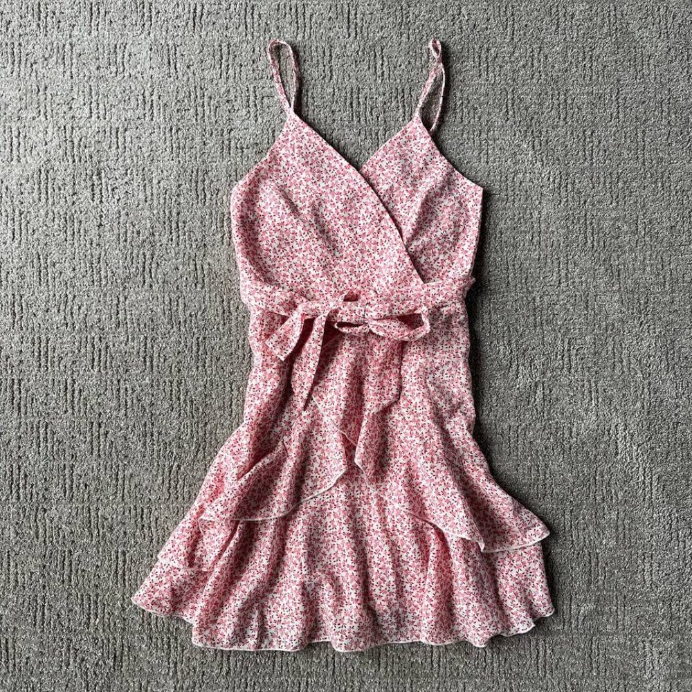 Shein Short Pink Floral Print Dress - SIZE XS
